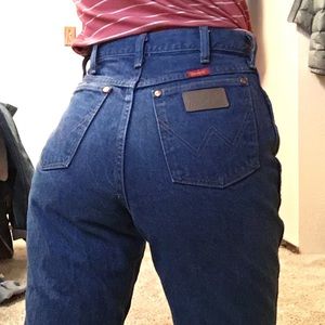 Super high waisted Wranglers